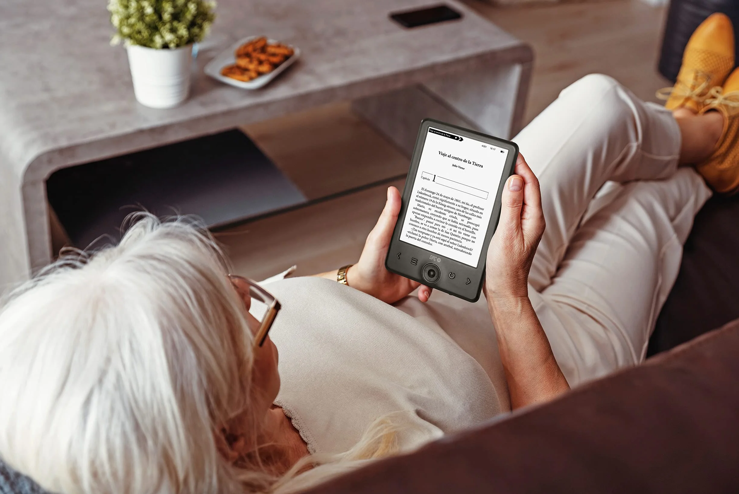 SPC Dickens Light 2 + Schutzhülle | eBook 6 Zoll, Tasten auf der Vorderseite, Einstellbare Helligkeit und Farbtemperatur, 8GB, 1 Monat Akkulaufzeit, Leicht und schlank - Schwarz