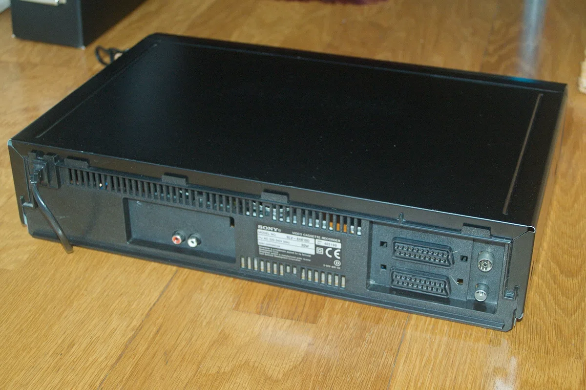 Sony SLV-SX810 HiFi-Videorekorder schwarz