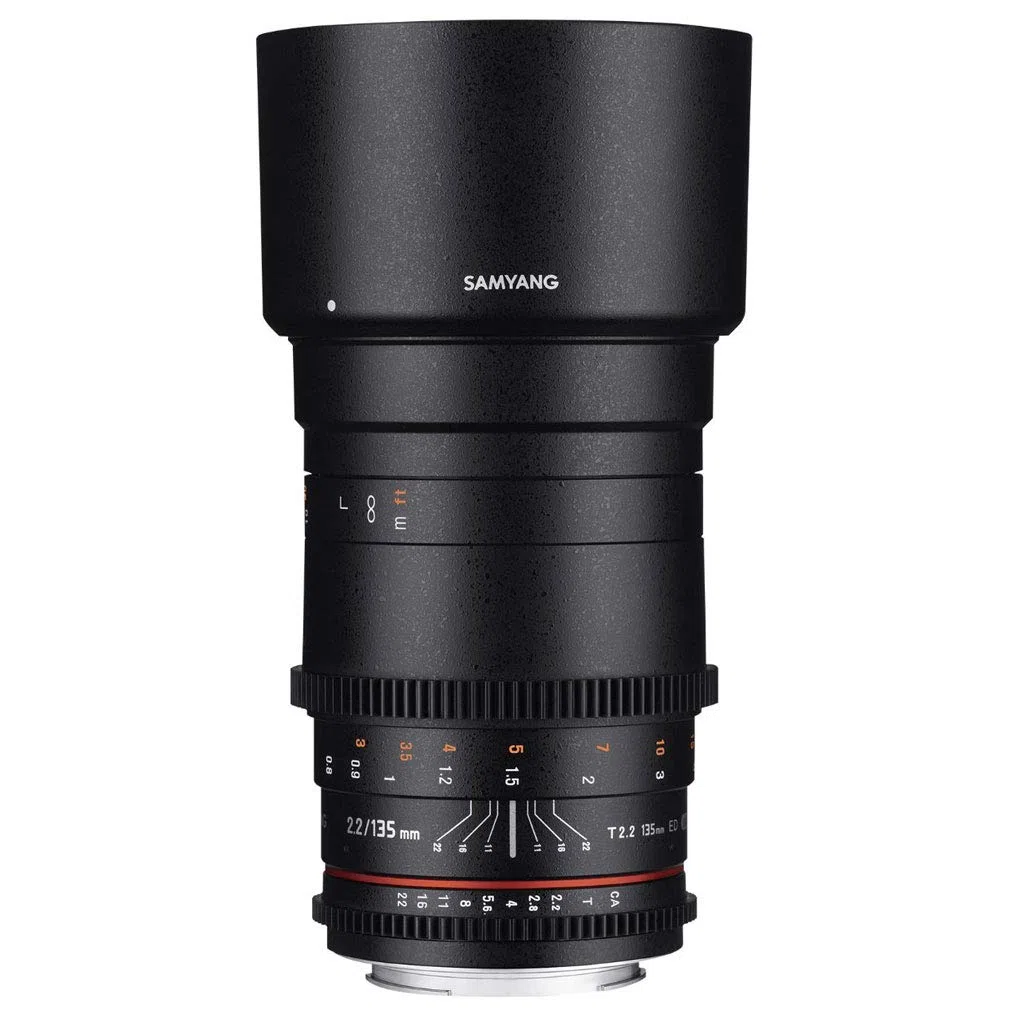 SAMYANG 7451 135/2,2 Objektiv Video DSLR Canon EF manueller Fokus Videoobjektiv 0,8 Zahnkranz Gear, Spiegelobjektiv Teleobjektiv schwarz