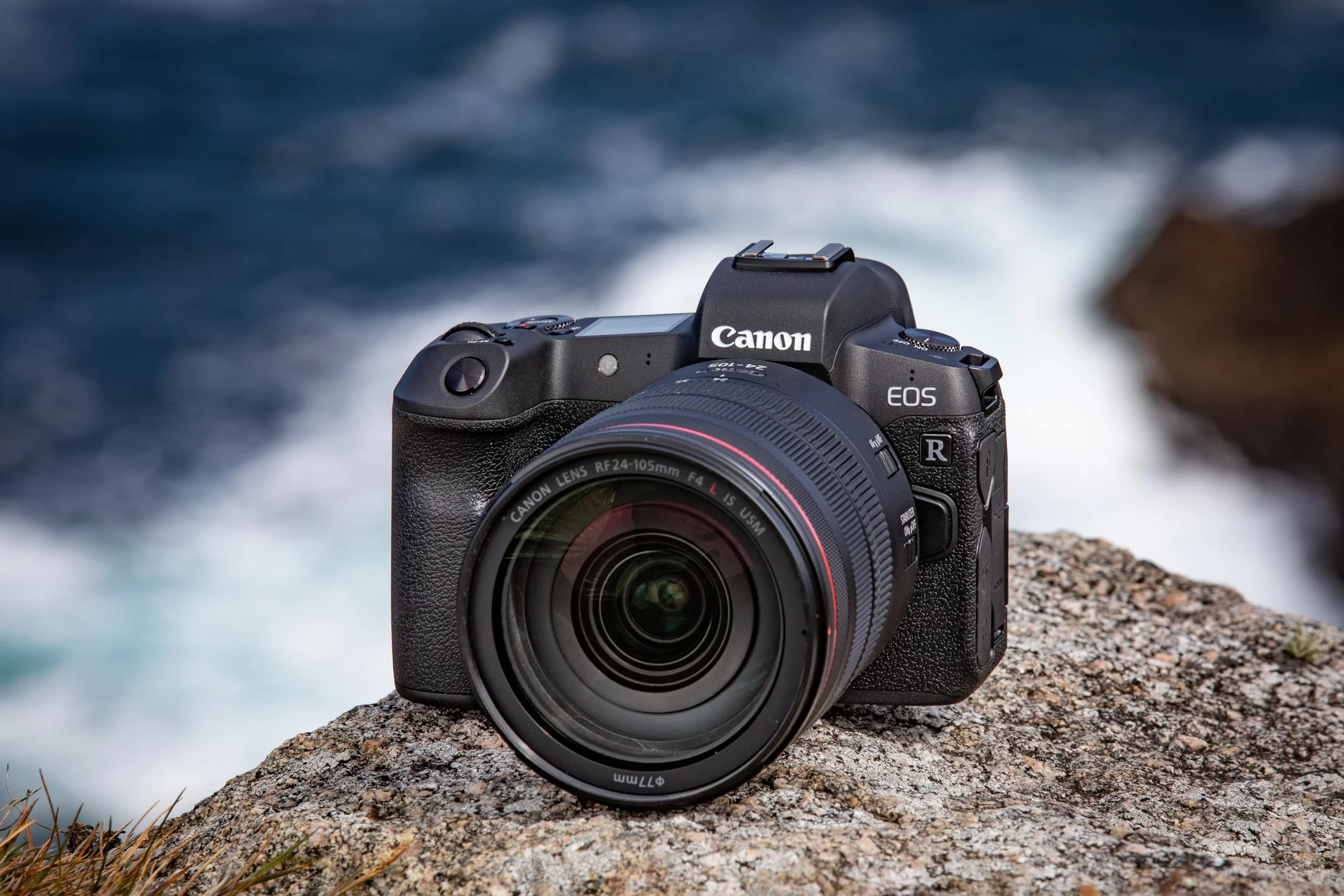 Canon Objektiv RF 24-105mm F4L is USM Lens Zoomobjektiv Teleobjektiv passend für Kameras der EOS R-Serie (77mm Filtergewinde, Bildstabilisator, Nano USM Motor, Witterungsschutz), schwarz