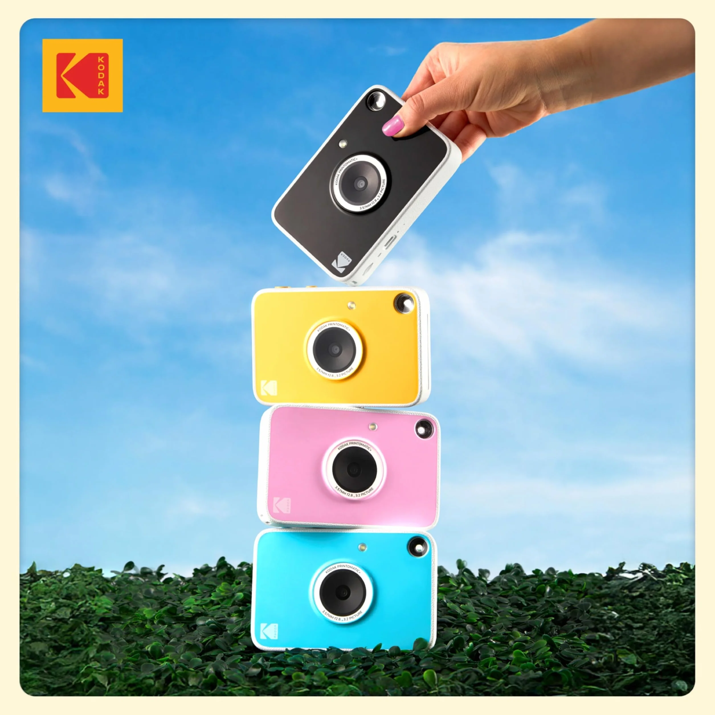 Kodak Printomatic+ Sofortbild Digitalkamera Starter-Set mit Tasche und 20er Zink-Fotopapier – 10MP, RGB-LED, Vollfarbfotos – Gelb