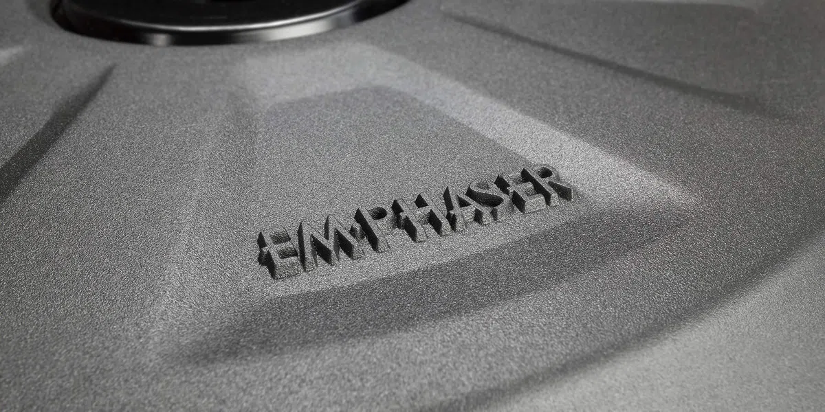EMPHASER EBS111A – kraftvoller 28 cm Aktivsubwoofer zum Einbau in Reserverad Mulde/Felge, Auto Bassbox mit 200 Watt Verstärker, geschlossenes Gehäuse