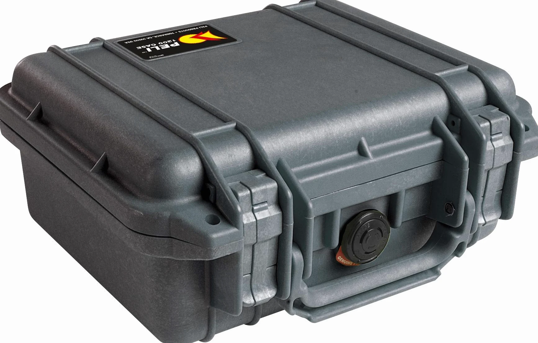 PELI 1200 Koffer für Profikameras, IP67 Wasserdicht, 4L Volumen, Mit Schaumstoffeinlage (Anpassbar), Schwarz