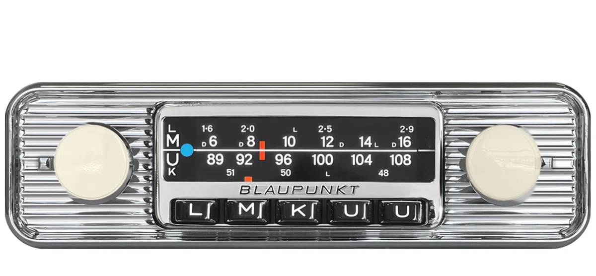 Blaupunkt Frankfurt Stereo Classic, 1-DIN Autoradio, Oldtimer-Design mit verchromter Metallfront im Wellendesign, DAB+, Bluetooth, USB, Aux-Eingang, Lenkradfernbedienung, Sub-Out, 4x50Watt, 12v