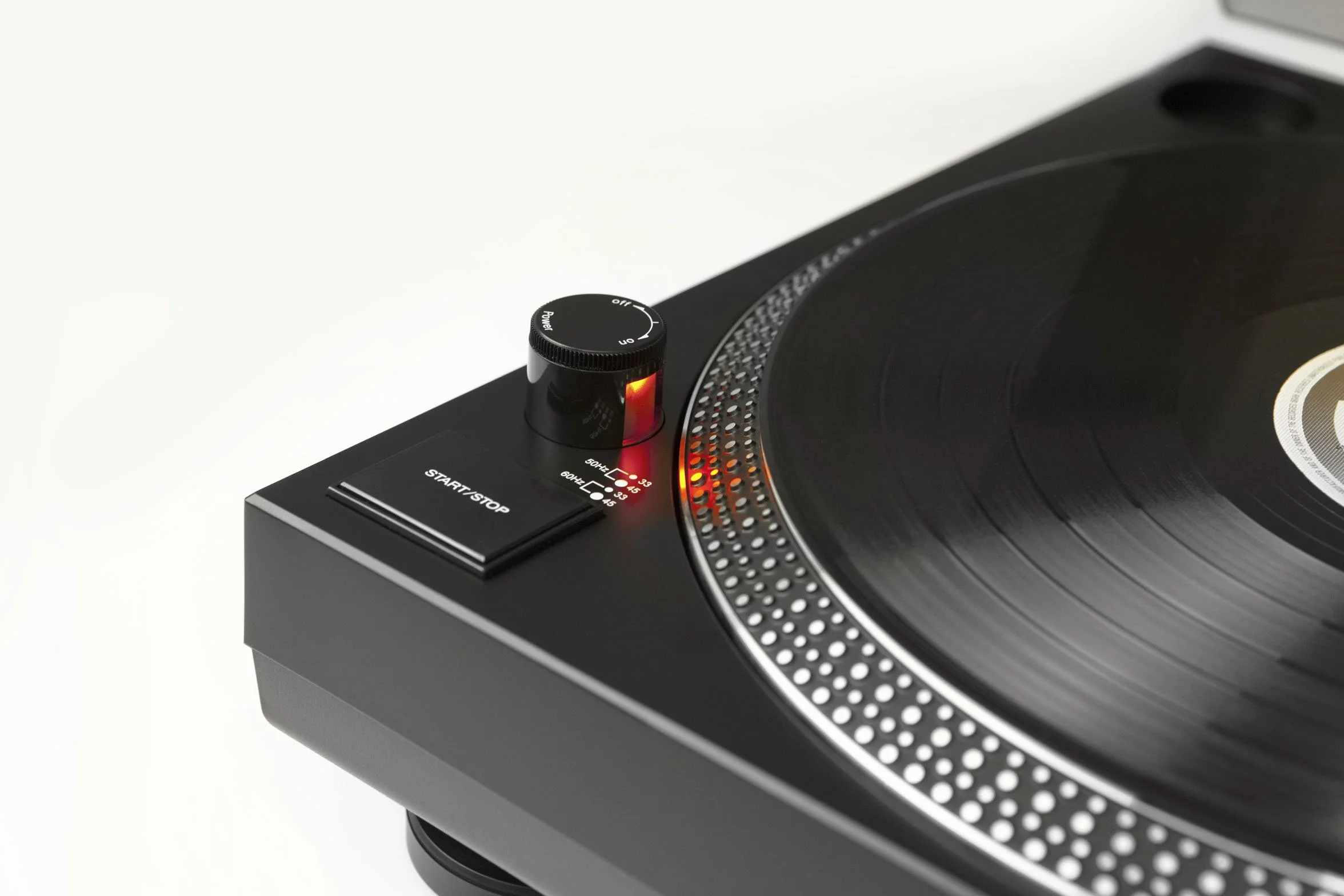 TechniSat TECHNIPLAYER LP 300 - Profi-USB-DJ-Plattenspieler | mit Scratch-Funktion und Digitalisierungsfunktion, Drehzahl: 33/45 U/min, Quarzgesteuerter Direktantrieb, schwarz