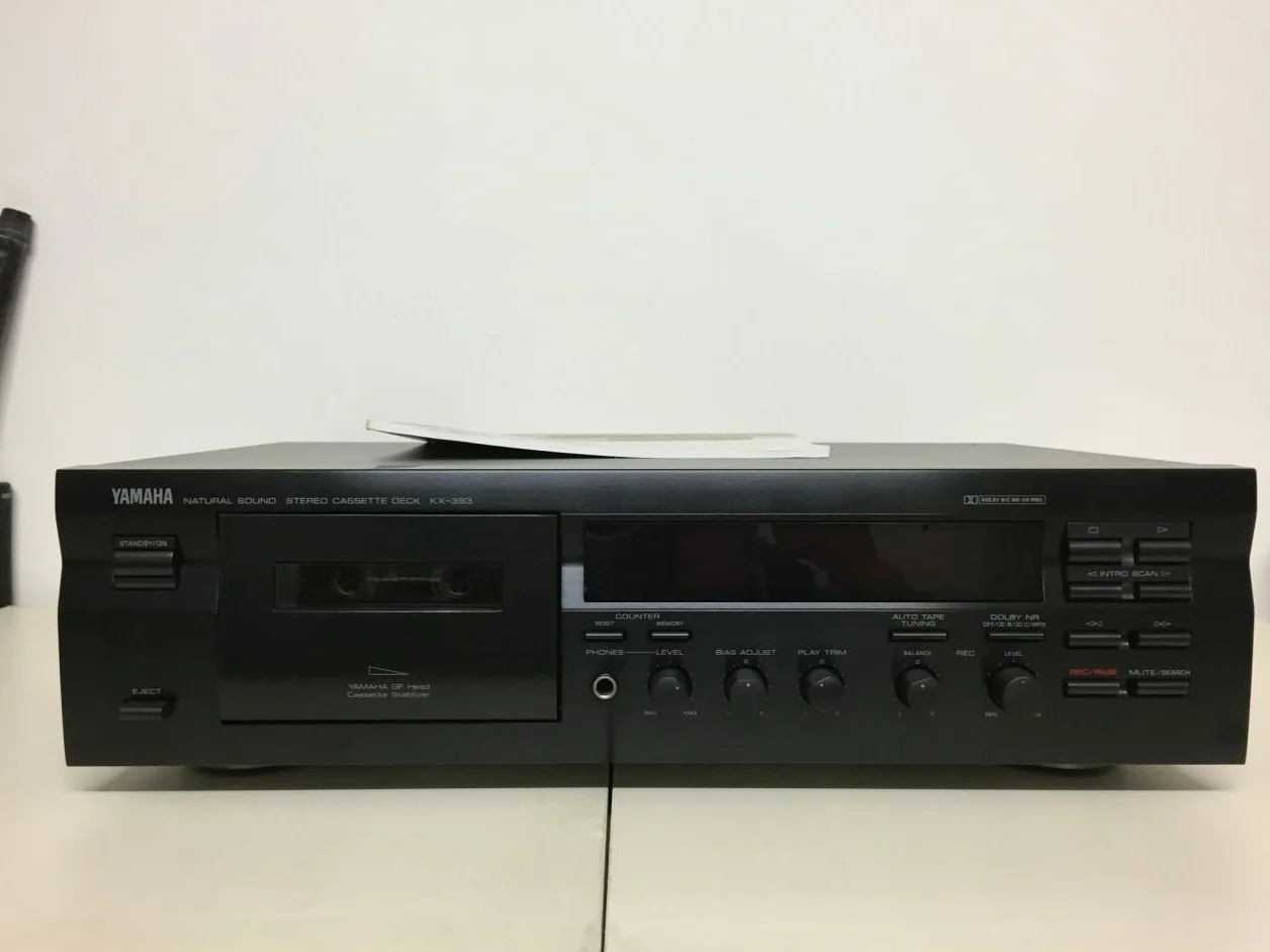 Yamaha KX 393 Kassettendeck schwarz