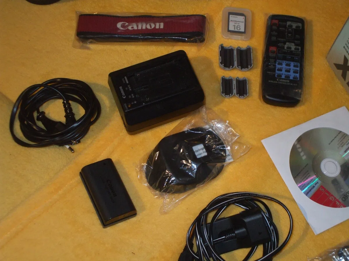 Canon XM2 miniDV Profi-Camcorder mit 3 CCD