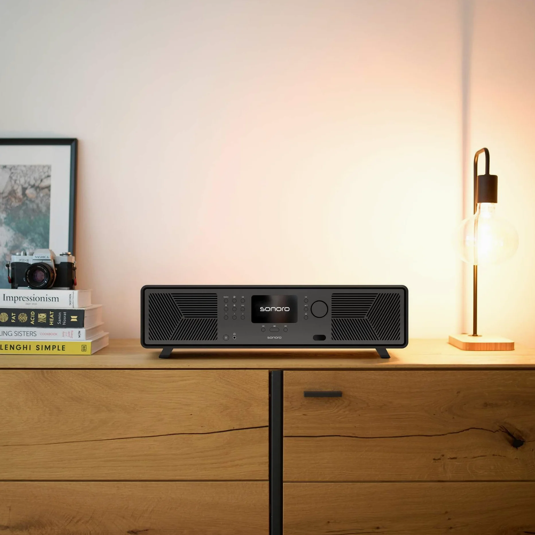 sonoro AVATON - Bluetooth HiFi Anlage; Kompatibel mit AirPlay, Google Cast, Spotify, Tidal, Qobuz, Amazon Music; DAB+/FM-Radio, HDMI ARC, Design aus Lack veredeltem Holzgehäuse, Smart-Home-Integration