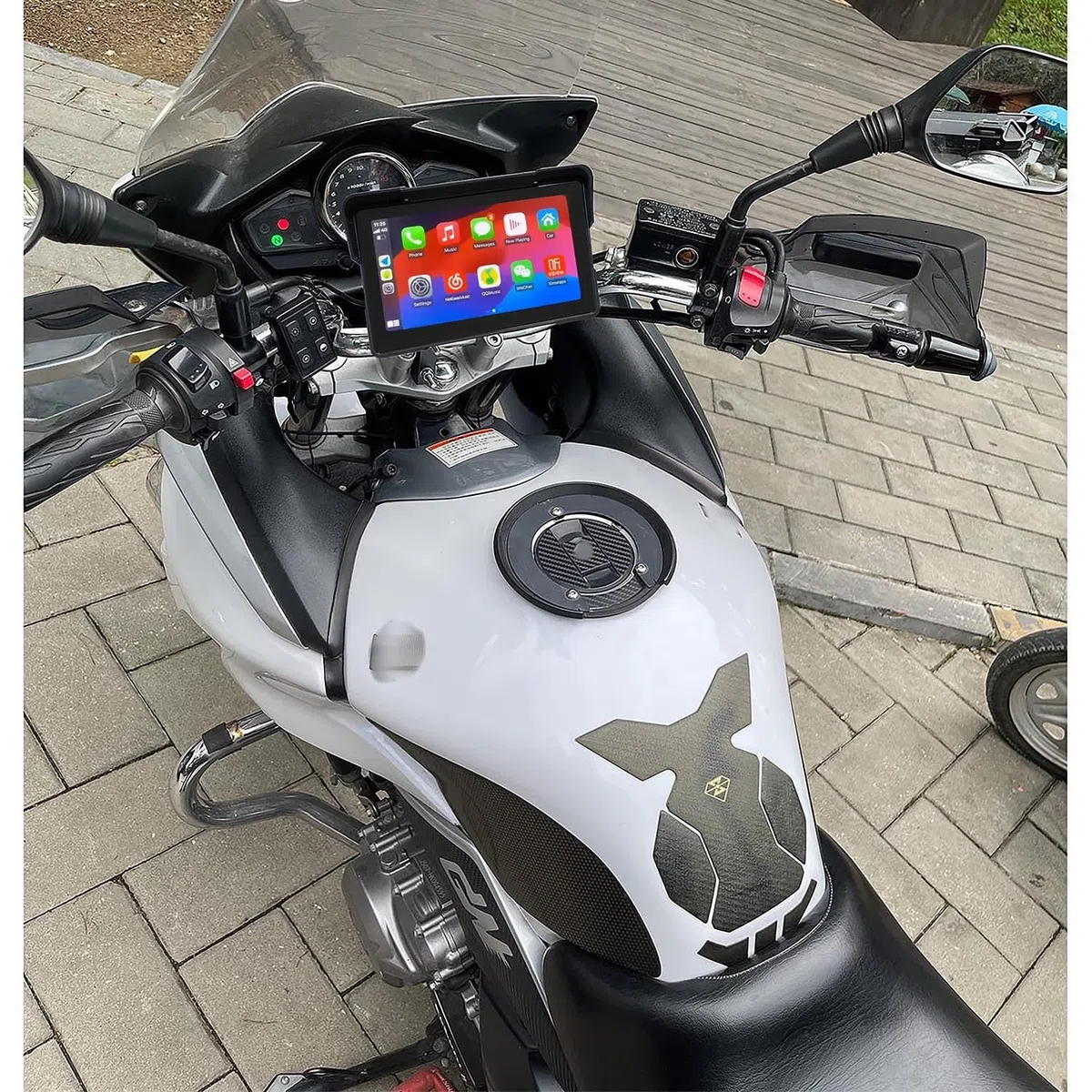 CarPlay Wireless Motorrad GPS 7-Zoll IPS Bluetooth Touchscreen, passend für Apple CarPlay, GPS Navigation(Es Wird empfohlen, den Startkreis direkt anzuschließen)
