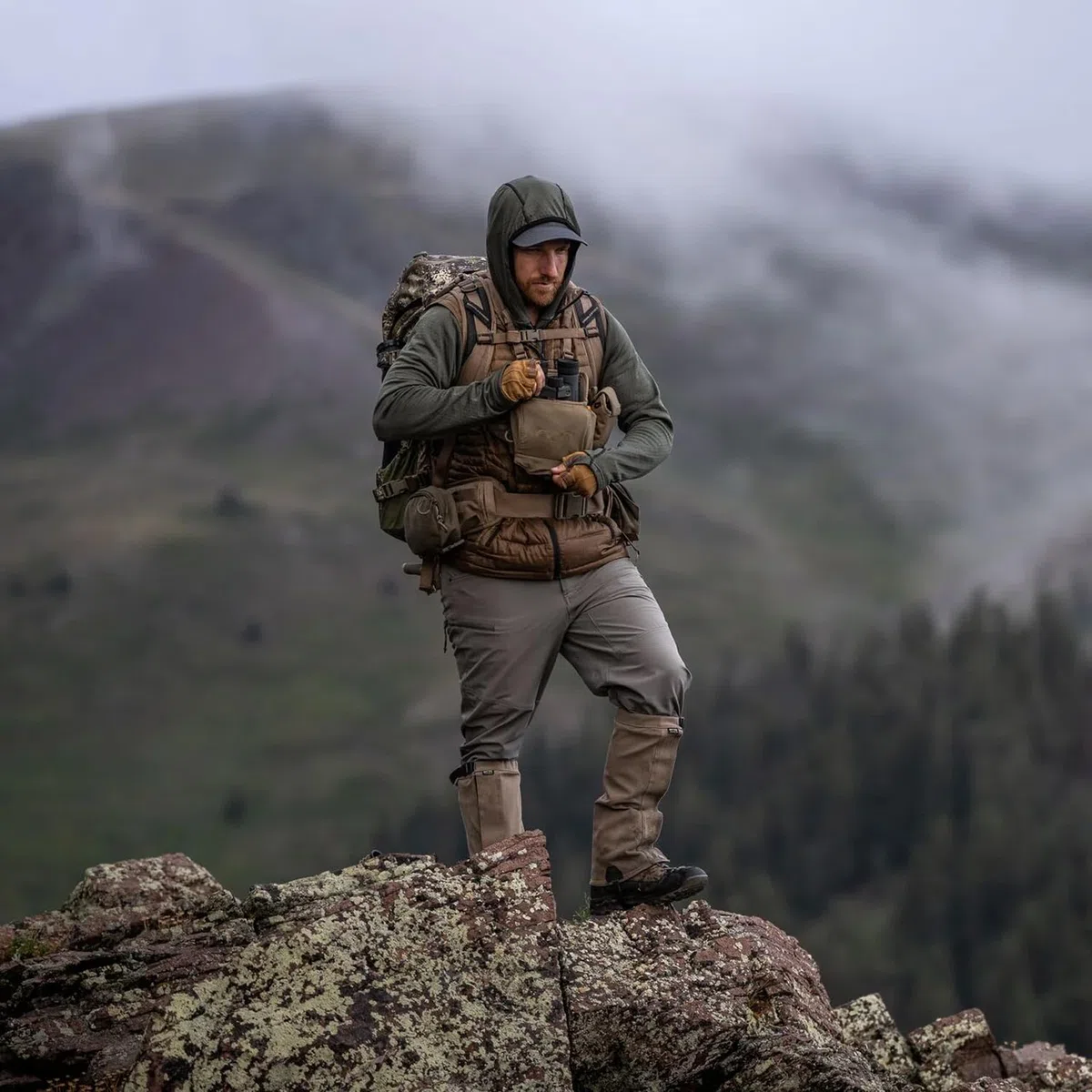 Eberlestock Recon Modular Bino Pack – Fortschrittliches Fernglas-Gurtsystem mit anpassbaren Aufsätzen, Militärgrün, Größe L