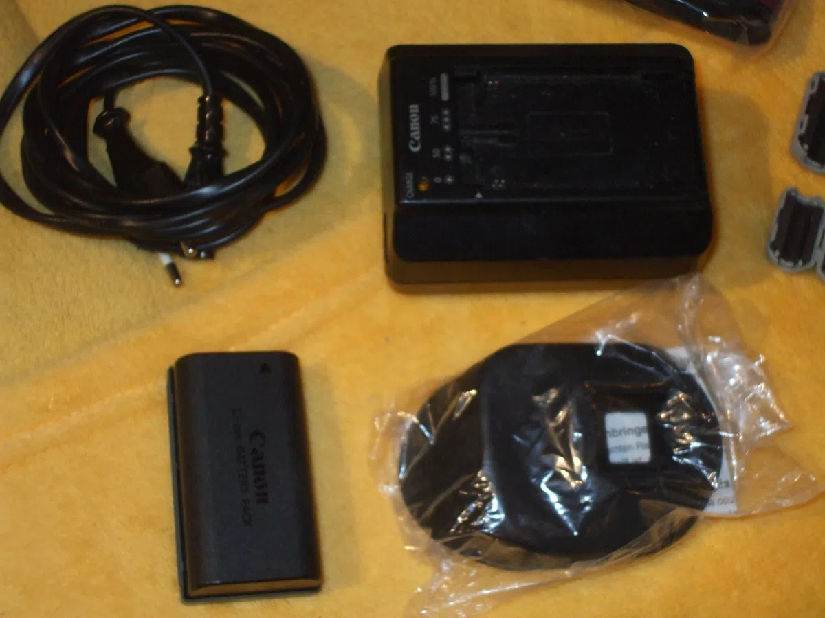 Canon XM2 miniDV Profi-Camcorder mit 3 CCD