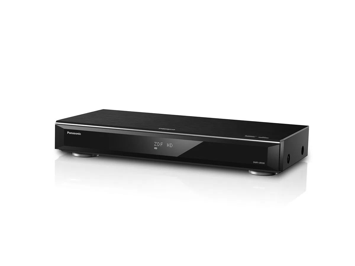 Panasonic DMR-UBS90EGK Ultra HD Blu-ray Recorder (2TB HDD, 4K Blu-ray Disc Wiedergabe, UHD TV Satellitenempfang, 3 x DVB-S/S2 HD Tuner) & KabelDirekt – 4K HDMI-Kabel – 5 m – 4K@60Hz (Schwarz/Blau)