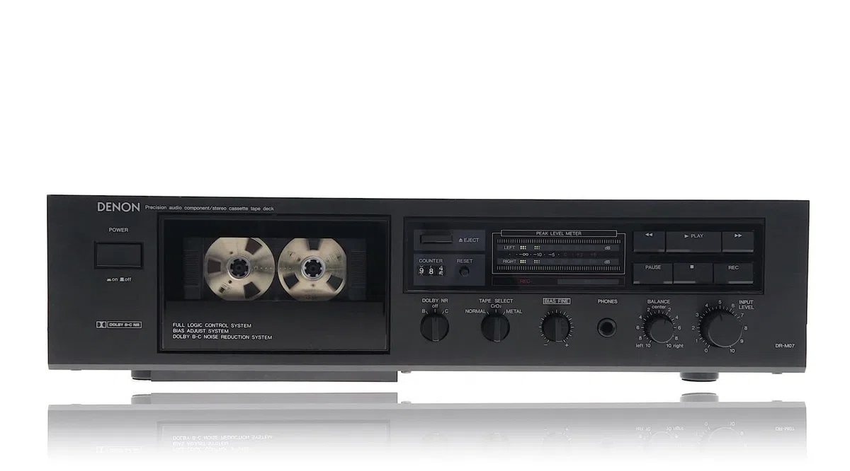 Denon DR-M 07 Kassettendeck